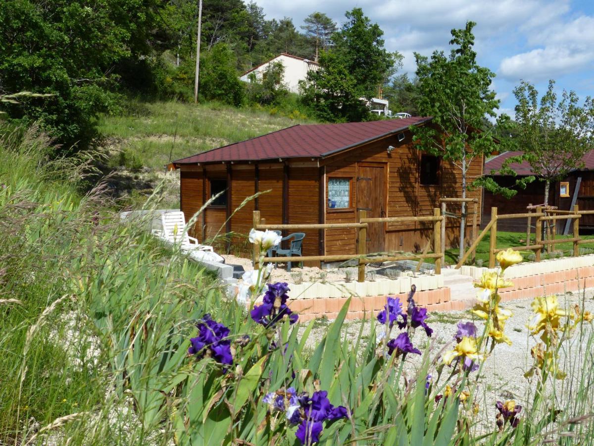 Les Cabanes De Bourras La Palud-sur-Verdon Exterior photo