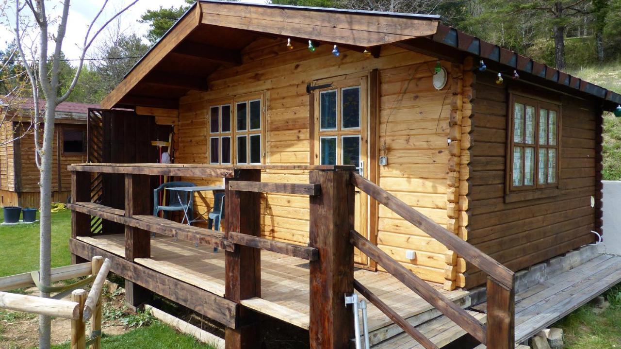 Les Cabanes De Bourras La Palud-sur-Verdon Exterior photo